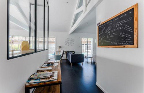 La villa Sirelis piscine et spa - Foto 23