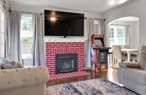 Spacious 3-Bedroom Near Campus - Photo 3