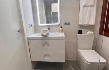 Apartamento espacioso de diseño a 3 min RENFE. - Photo 12