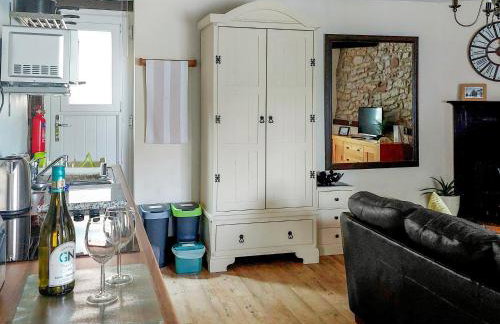 The Miners Rest - Photo 8