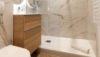 MONACO Border LUXURY SUITE - SEA VIEW - POOL - Foto 5, Shower