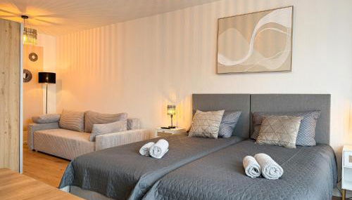 MOIN Apartments - Studio mit Balkon & Parkplatz, Wifi und TV - Foto 2, towels