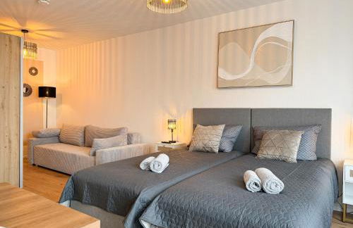 MOIN Apartments - Studio mit Balkon & Parkplatz, Wifi und TV - Foto 2