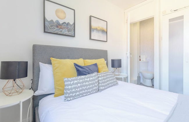 Lovely 4 Bed House w Garden, 1 Stop to Waterloo - Foto 20