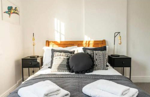 3 x Bedroom Riverside Flat with HOT TUB on Roof Terrace - Foto 17