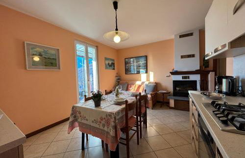 Stunning lake view apartment Peglio - Larihome A45 - Foto 16