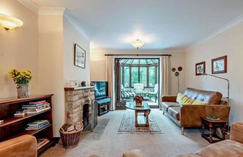 5 Bed in Cheltenham oc-94643 - Photo 3