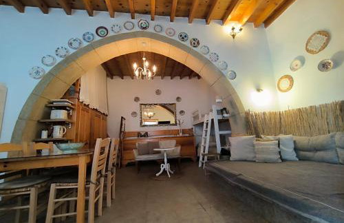 Rustic House Archangelos - Foto 30