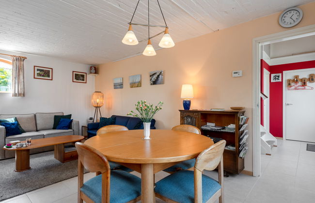 2 bedroom House in Sint Kruis with garden and terrace - Photo 5