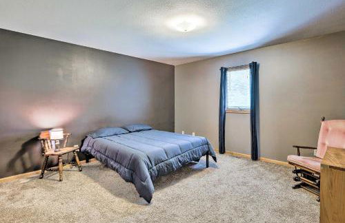 Elwood Townhome with Patio - 7 Mi to Johnson Lake - Foto 16