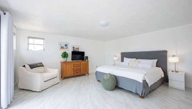 Modernized Beach House With Pool - Foto 2, Habitación