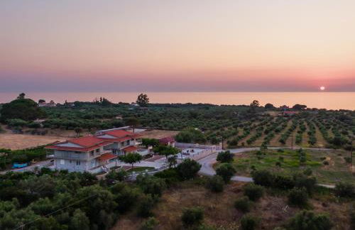 Terra Hélios Suites & Studios - Foto 14