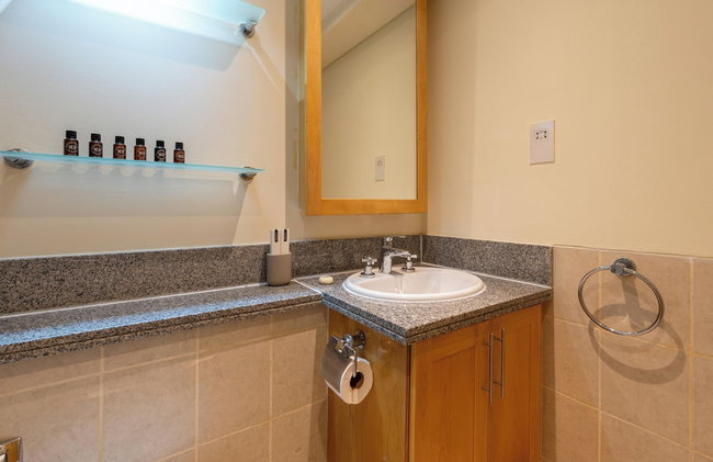 Lux BnB I Turia Tower I Lake & Garden View - Foto 27