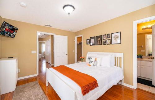 Epic Arty Retreat near Disney - Foto 14