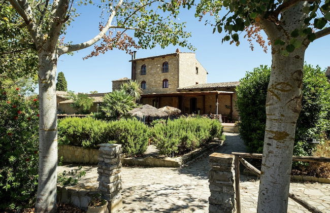 Gorgeous Holiday Home with Hot Tub, Whirlpool, Pool, Garden - Foto 26