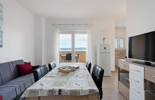 Simplistic Apartment in Neviđane near Sea Beach - Foto 16