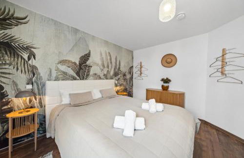 Barrierefrei - Privatparkplatz - zentral im Grünen - Foto 6