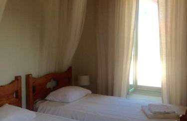 Spacious Villa with View 10 mins Walk to the Beach - Foto 14