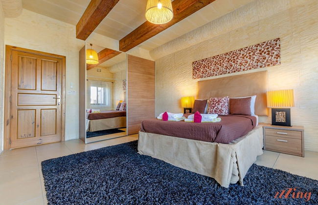 A Stunning Pet Friendly Villa With a Pool Gozo - Foto 10