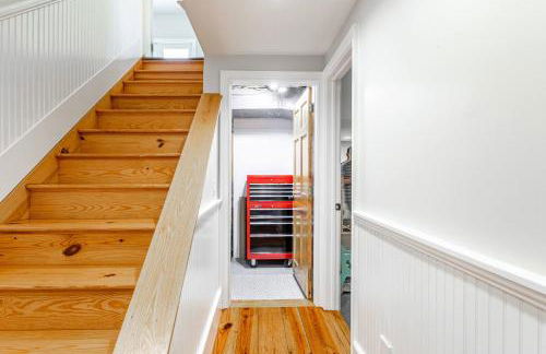 Stunning luxury Retreat I Wineries & Fall Farm Fun - Photo 26