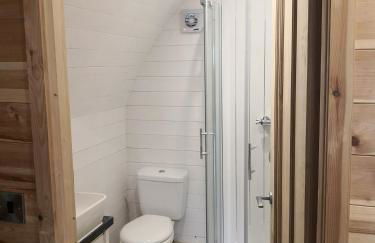 Pond View Pod 1 with Outdoor Hot Tub - Fife - Loch Leven - Lomond Hills - Photo 10