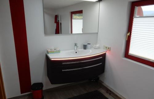 Romantic Wooden Lodge,Sauna,Schwimmteich,alleinstehend,absolut ruhig - Foto 16