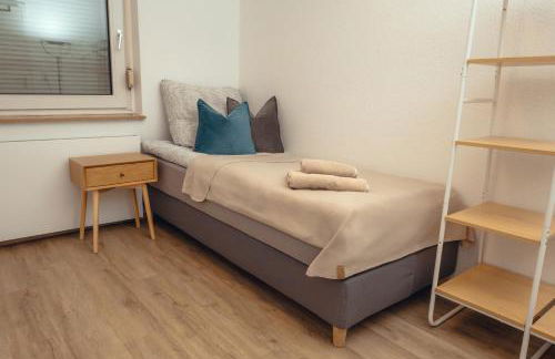 LGH2-4 Schlafzimmer, voll ausgestattet, WLAN, Balkon, self-check-in - Photo 5