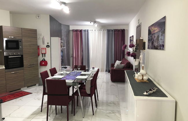 Sea View 2 Bed Apartment Close to Beach - Photo 50