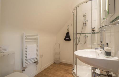 Blaenfforest Granary Newcastle Emlyn - Photo 13