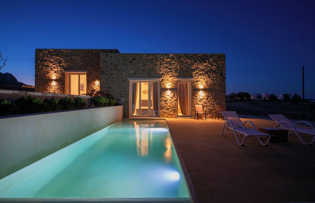Adyton Luxury Suites & Pools Mykonos - Photo 1