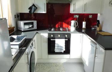 Charming 2 bed house Perfect base for sightseeing - Foto 4