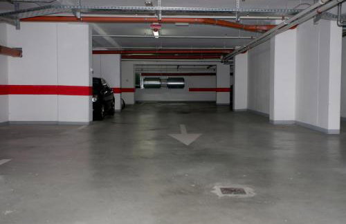 Apartment Andro,Trnje, private garage - Photo 19