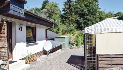 2 Bedroom Nice Home In Sellerich - Foto 5