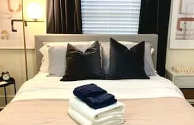 Corporate Comfort in Freetown - Port Rico Spacious Homes for Work Crews - Photo 7