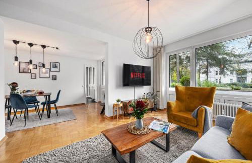 Stilvolle Stadtoase, 116 qm, Parkblick, Wassernah, Parkplatz - Foto 6