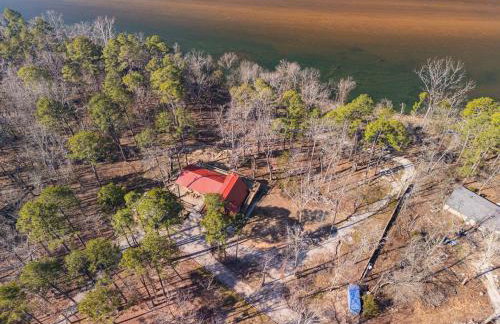 White River Escape with BBQ & Private Backyard - Foto 16