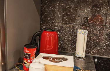 VipStay - Stilvoll und geräumige Apartments mit Terasse oder Balkon, Küche, kostenloses Parken, WLAN, Smart Tv - Foto 12