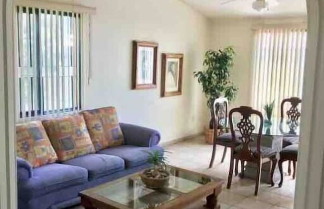 Tranqulidad y Seguridad en Avenida Principal - Foto 11