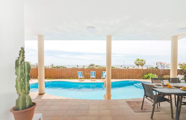 Villa Maricel - Villa With Private Pool. Free Wifi - Foto 18