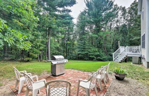 Granby Home with Deck Less Than half Mi to Aldrich Lake! - Foto 2