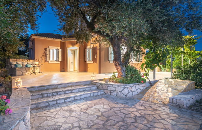 Villa in Zakynthos With Private Pool & Views - Foto 19