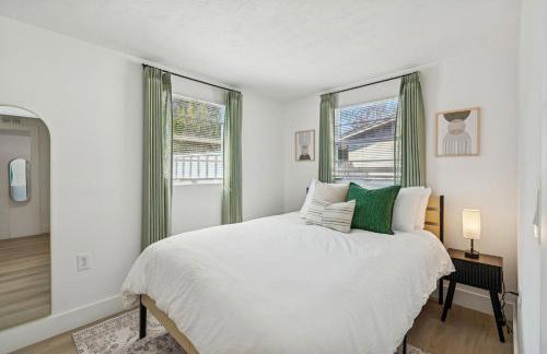 Elegant Largo Retreat, Sleeps 8, 10 Mins to Beach - Foto 38