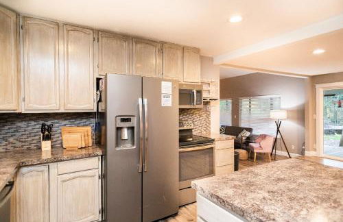 Cozy home for families with game room & playground - Foto 15