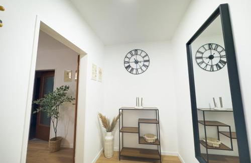 MOIN Apartments - Privater Parkplatz & Balkon, WiFi und TV - Foto 36