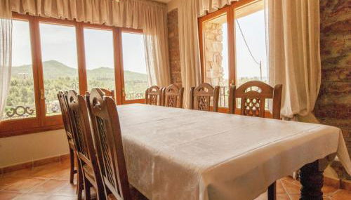 Apartment in Spain near Scenic Mountains - Foto 3