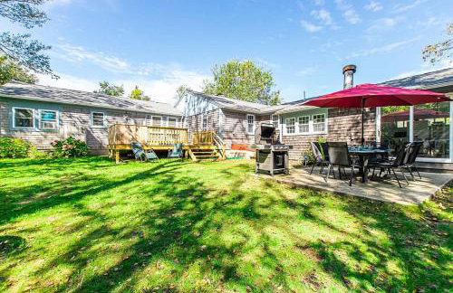 100 Ft to Skaket Beach - Photo 4