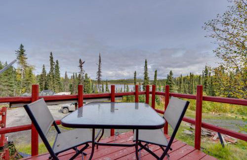 Lakefront Bliss! Ultimate Soldotna Retreat with Deck - Foto 19