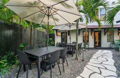 Hacienda Flamingo Unit 3 - Modern 1BR Hideaway with Double Queen Beds - Foto 13