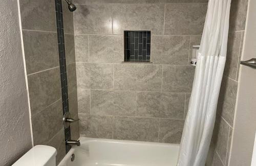 Studio wbalcony-Nob Hill, UNMH, Pres Hosp - Foto 9