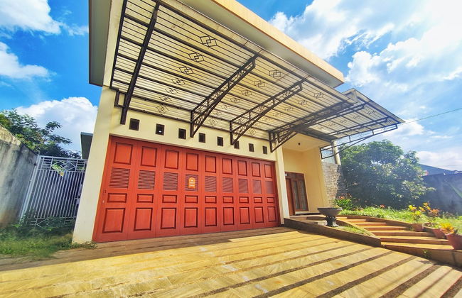 Homestay Semarang - Foto 34